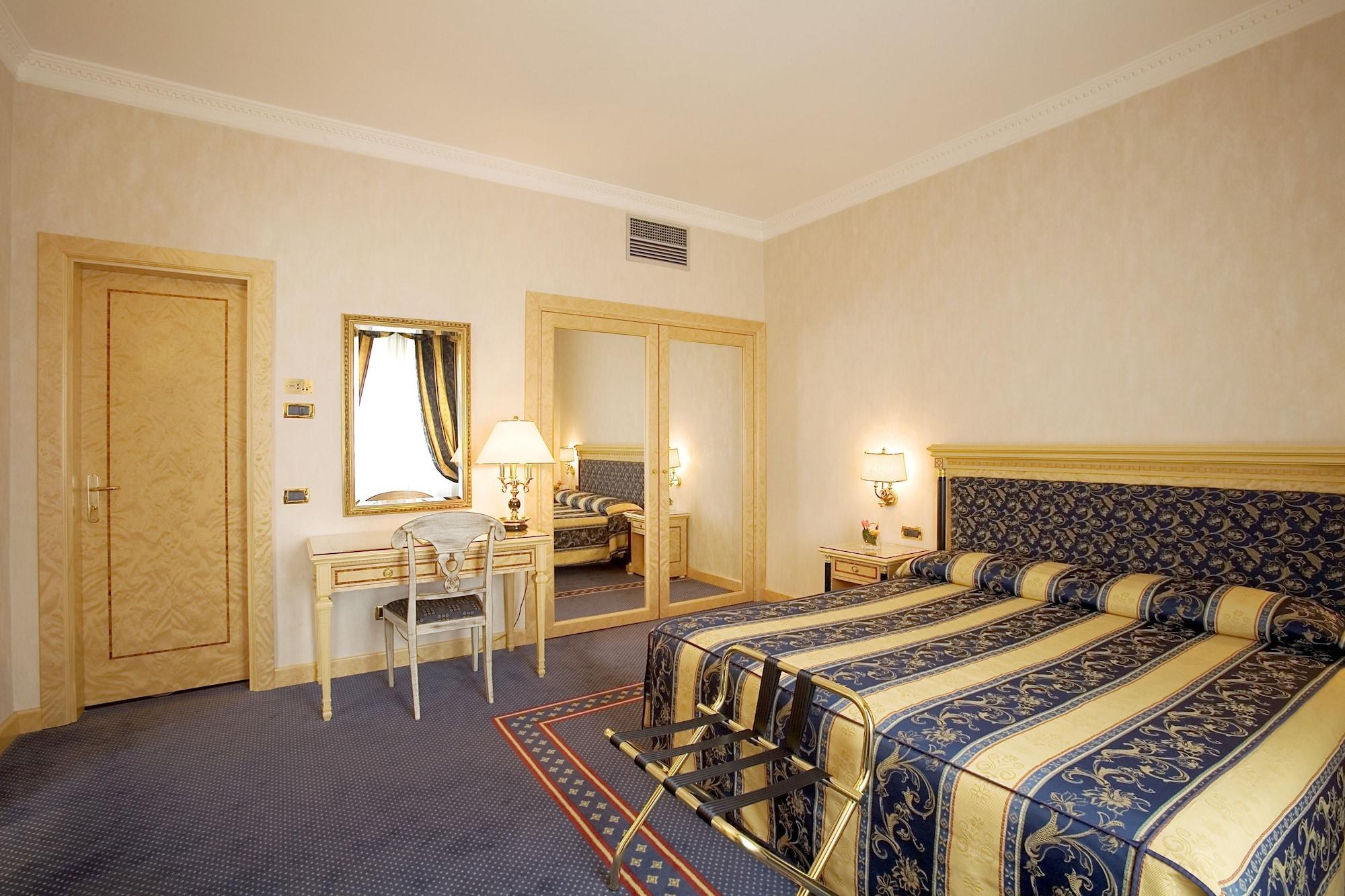 Hotel Excelsior San Marco Bergamo Exterior photo