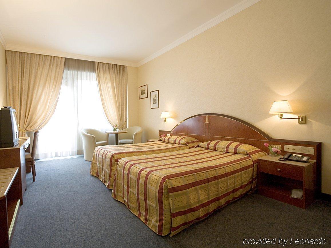Hotel Excelsior San Marco Bergamo Room photo