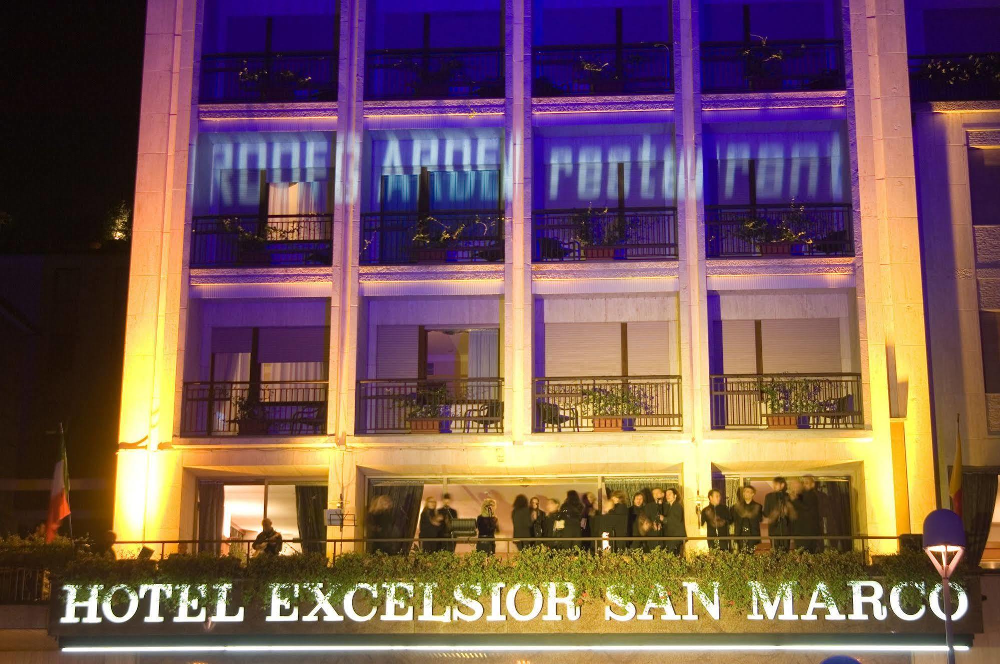 Hotel Excelsior San Marco Bergamo Exterior photo